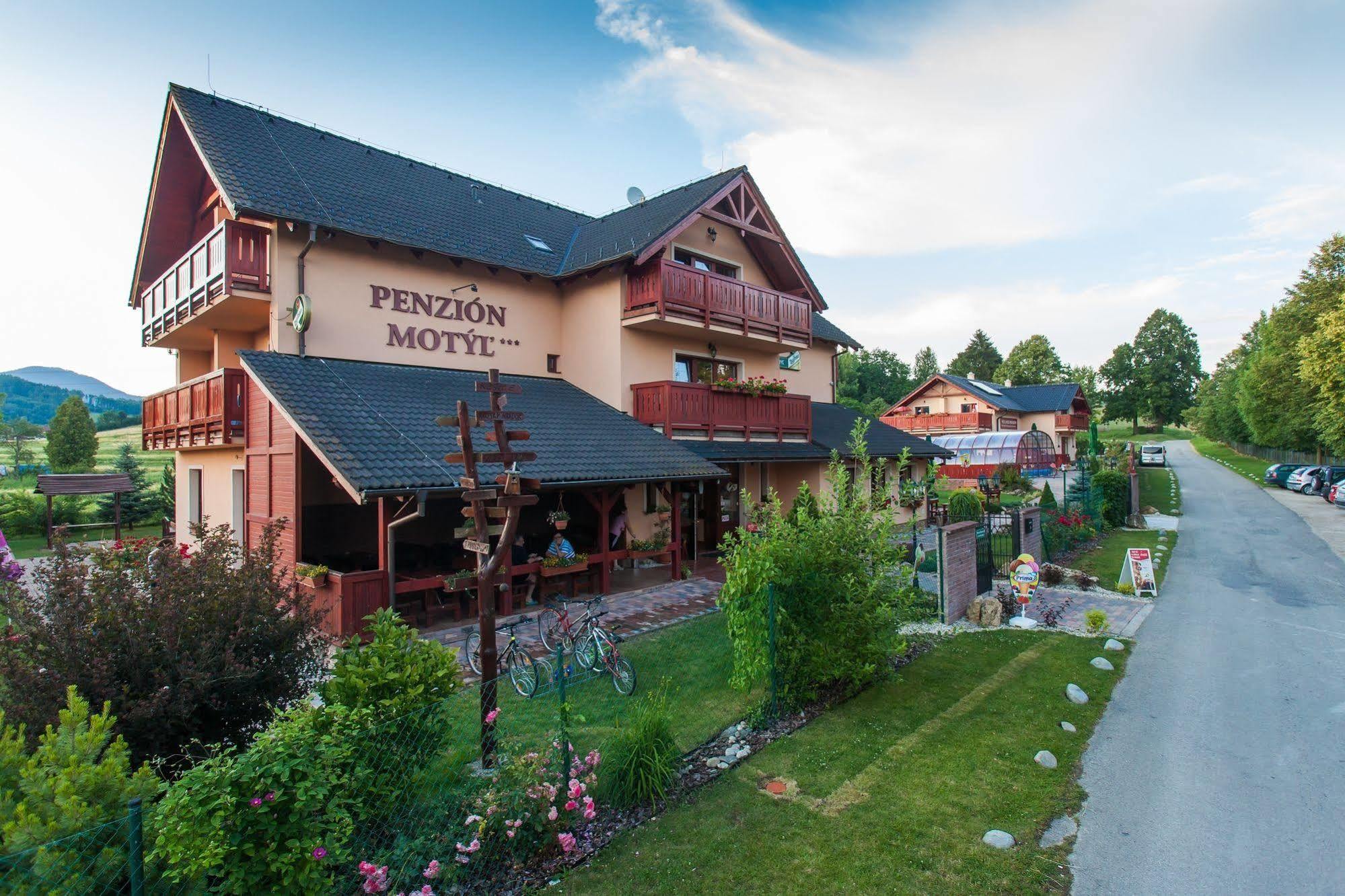 Penzion Motyl Liptovská Teplá Zewnętrze zdjęcie
